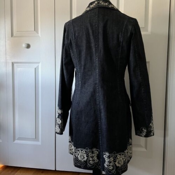 Tommy Bahama Long Denim Jacket Floral Heavy Embroidered Women's XS 2 - Picture 7 of 14